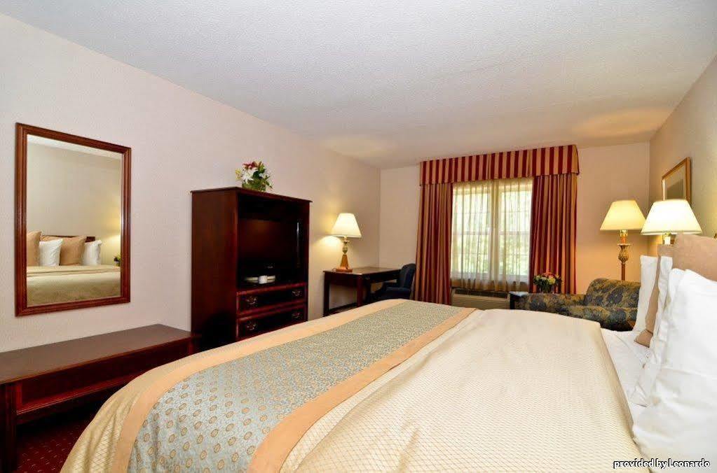 Best Western Plus Morristown Inn-Florham Park Szoba fotó